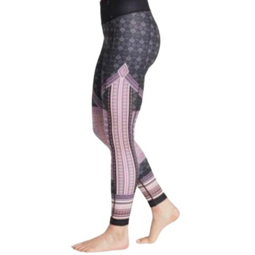 Calia By Carrie Underwood Washed Medallion Purple Orchid Leggings
